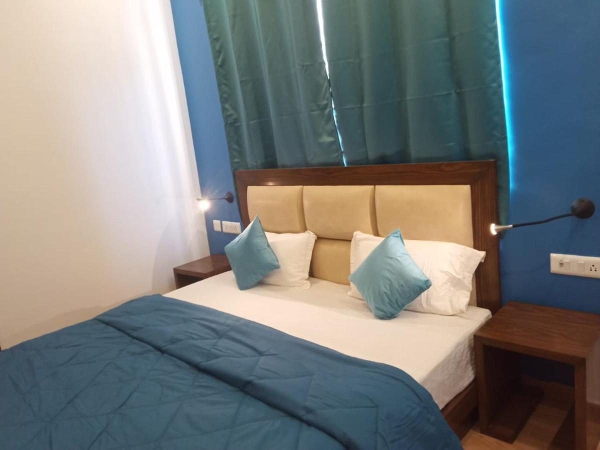 Joey'S Hostel Rishīkesh Dış mekan fotoğraf