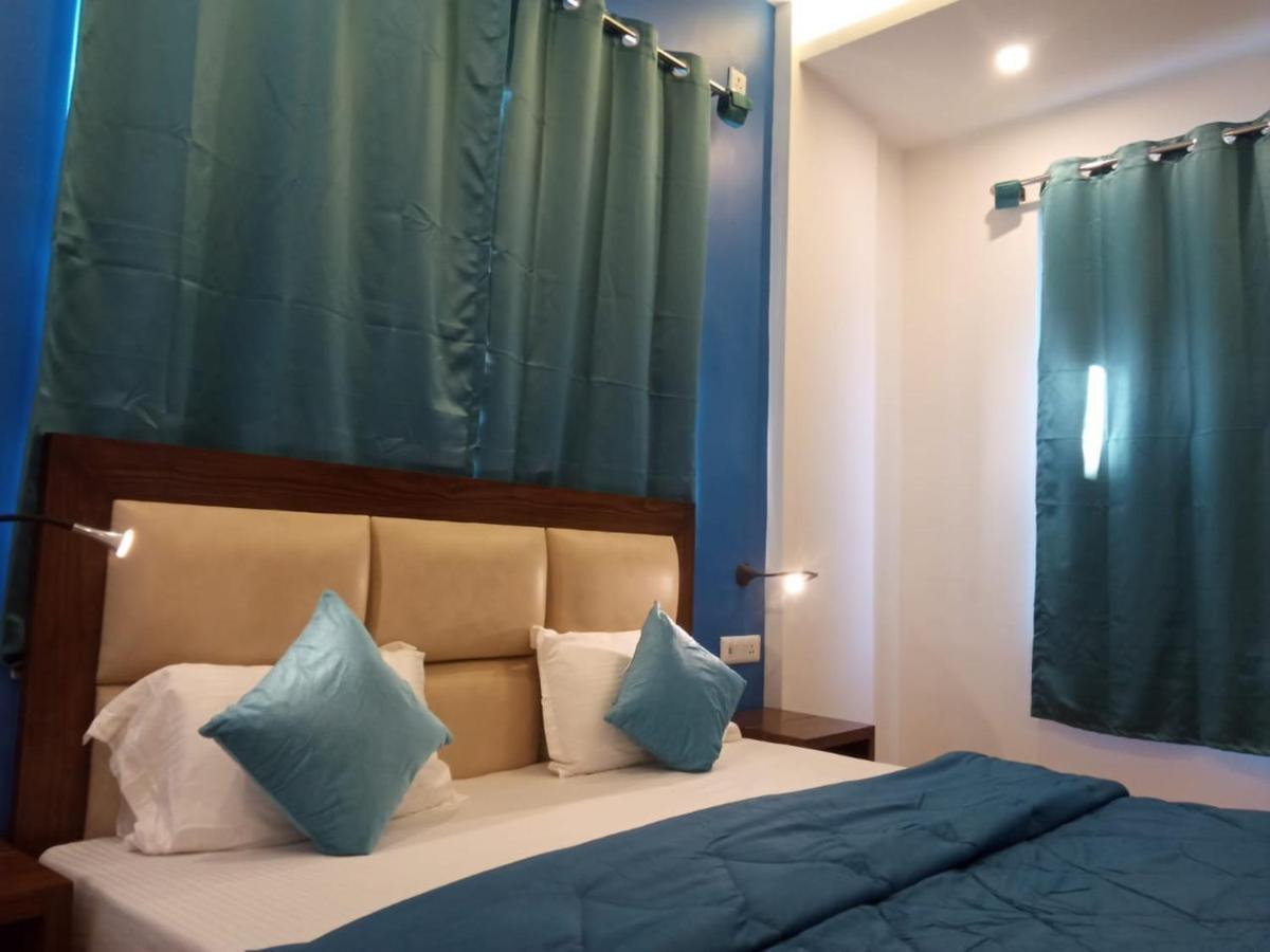Joey'S Hostel Rishīkesh Dış mekan fotoğraf