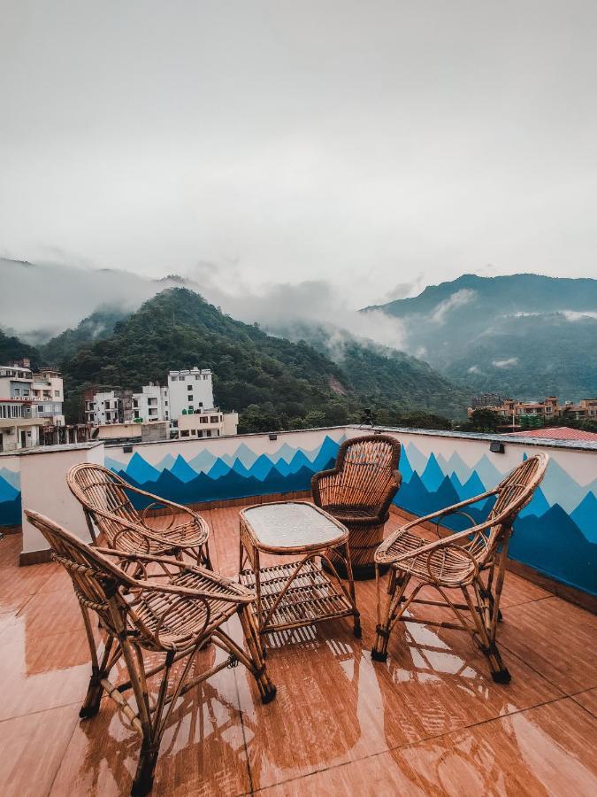 Joey'S Hostel Rishīkesh Dış mekan fotoğraf